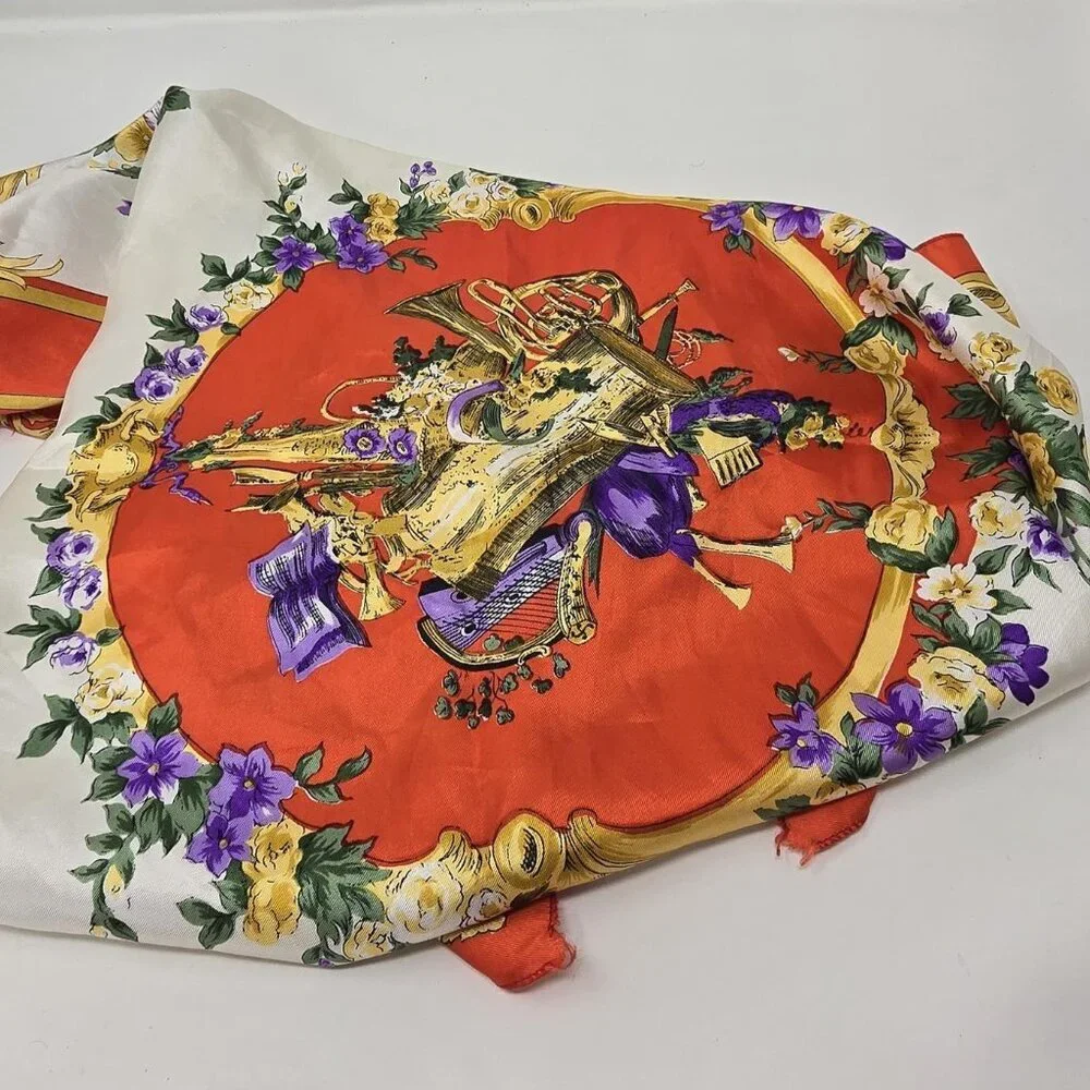 Vintage unbranded 50's scarf Hanki flower print handkerchief‎ red white music